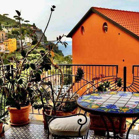 Sirentum Suite Sorrento Eksteriør bilde