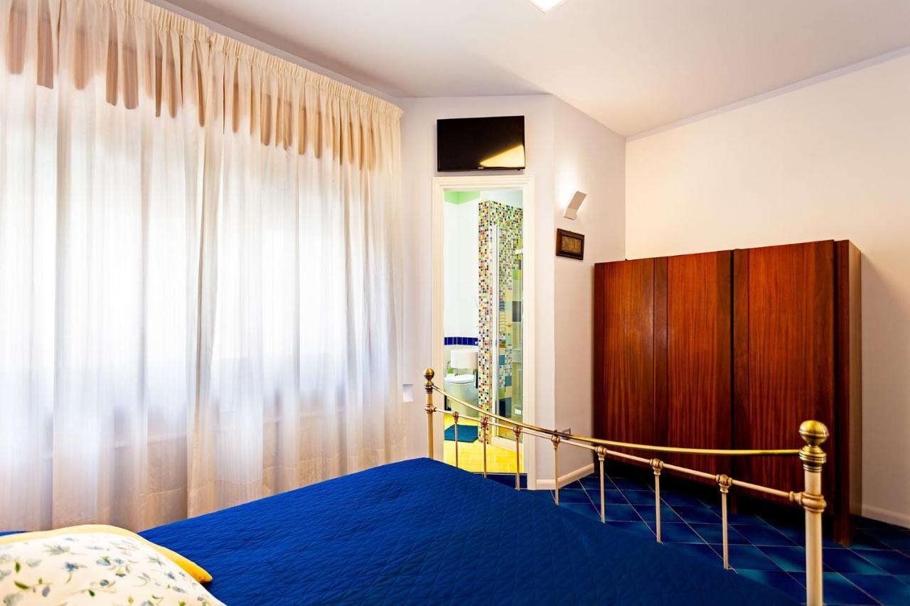 Sirentum Suite Sorrento Eksteriør bilde
