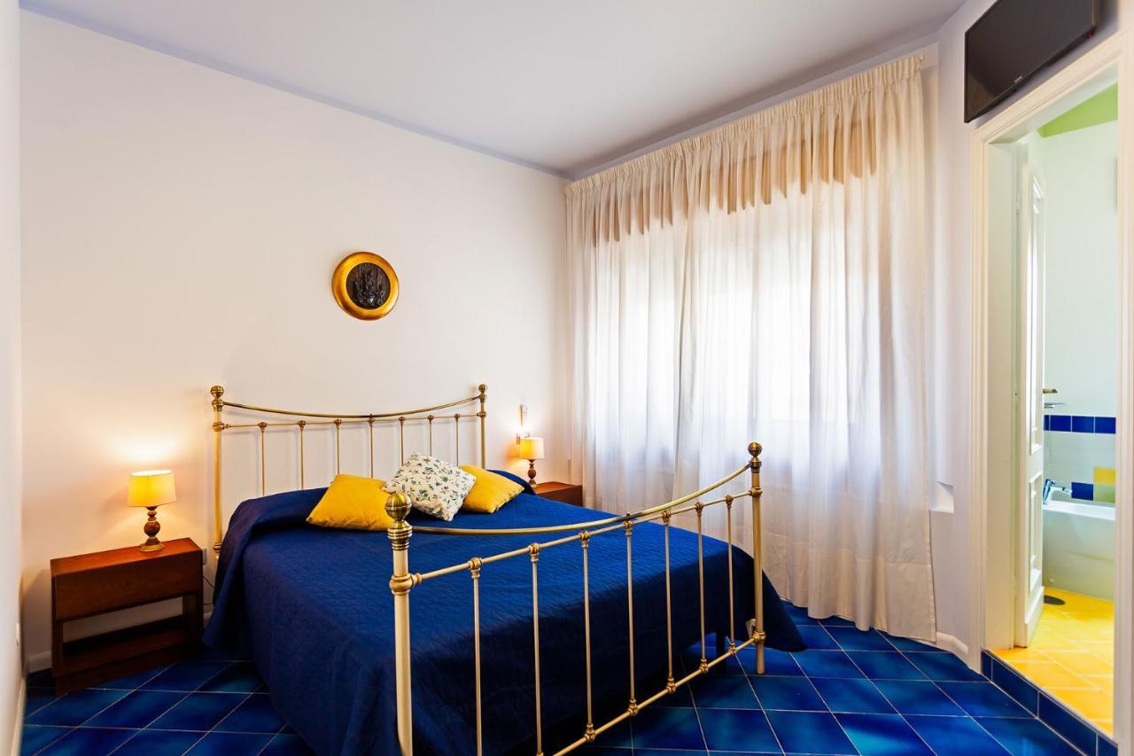 Sirentum Suite Sorrento Eksteriør bilde